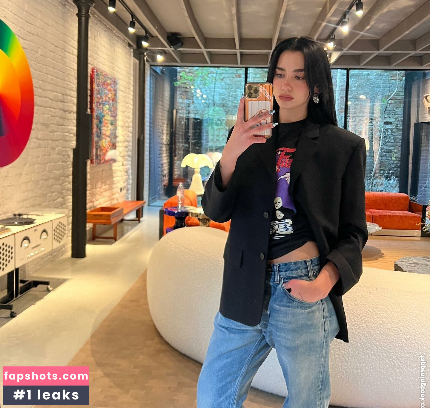 Dua Lipa gallery photo #3145