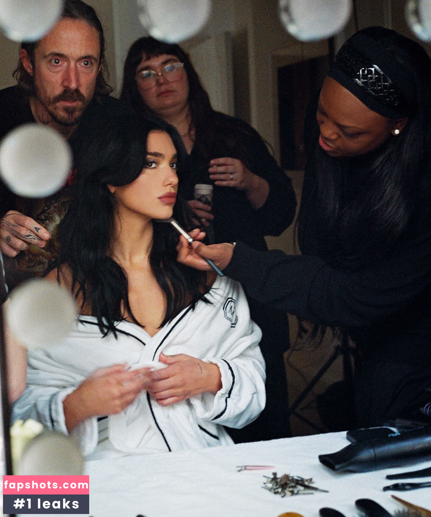 Dua Lipa gallery photo #3159