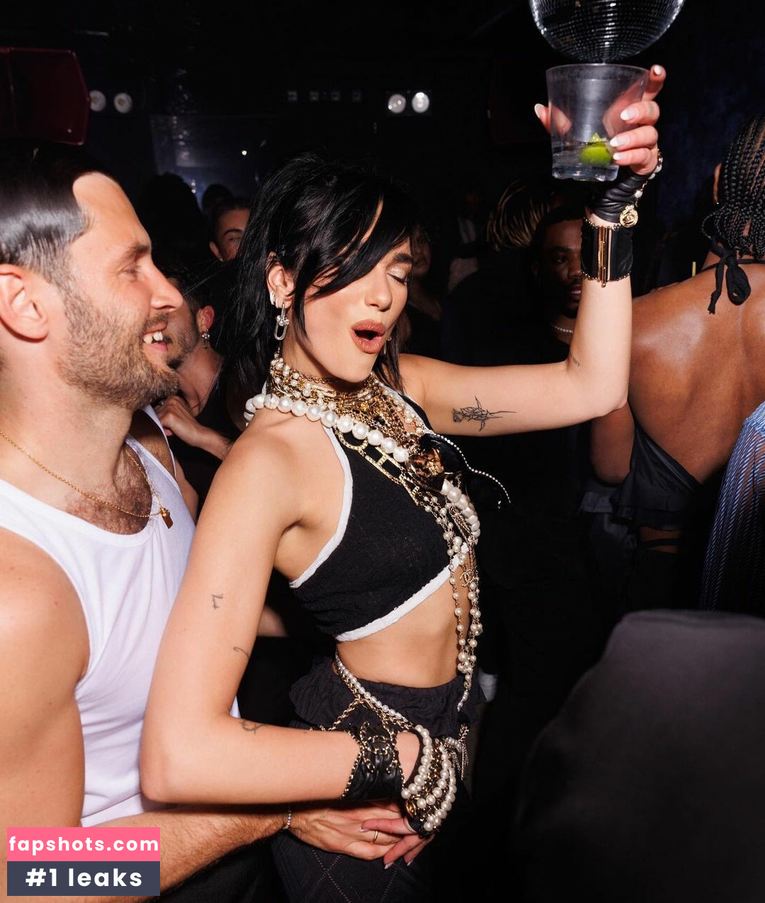 Dua Lipa gallery photo #3170