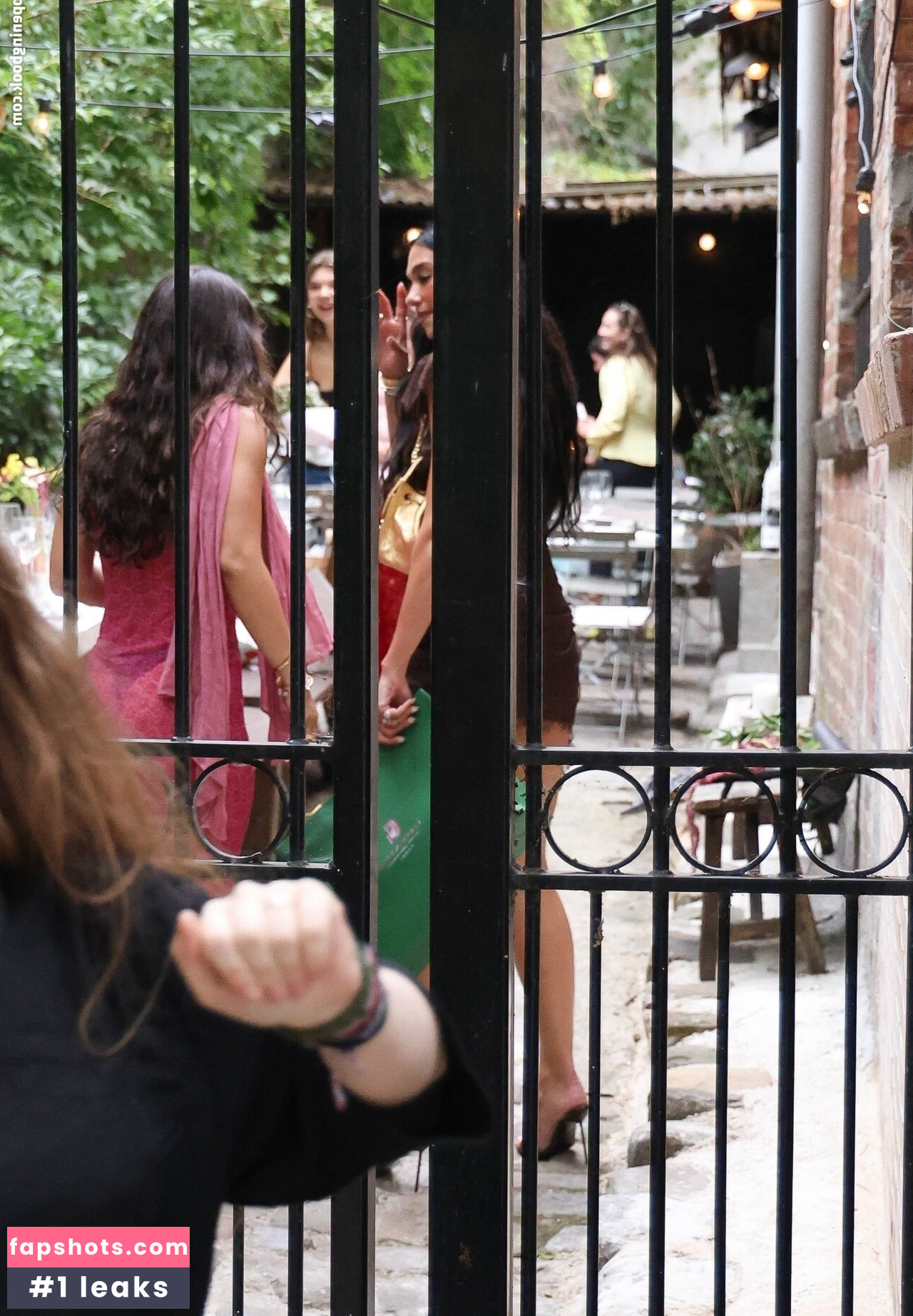 Dua Lipa gallery photo #318