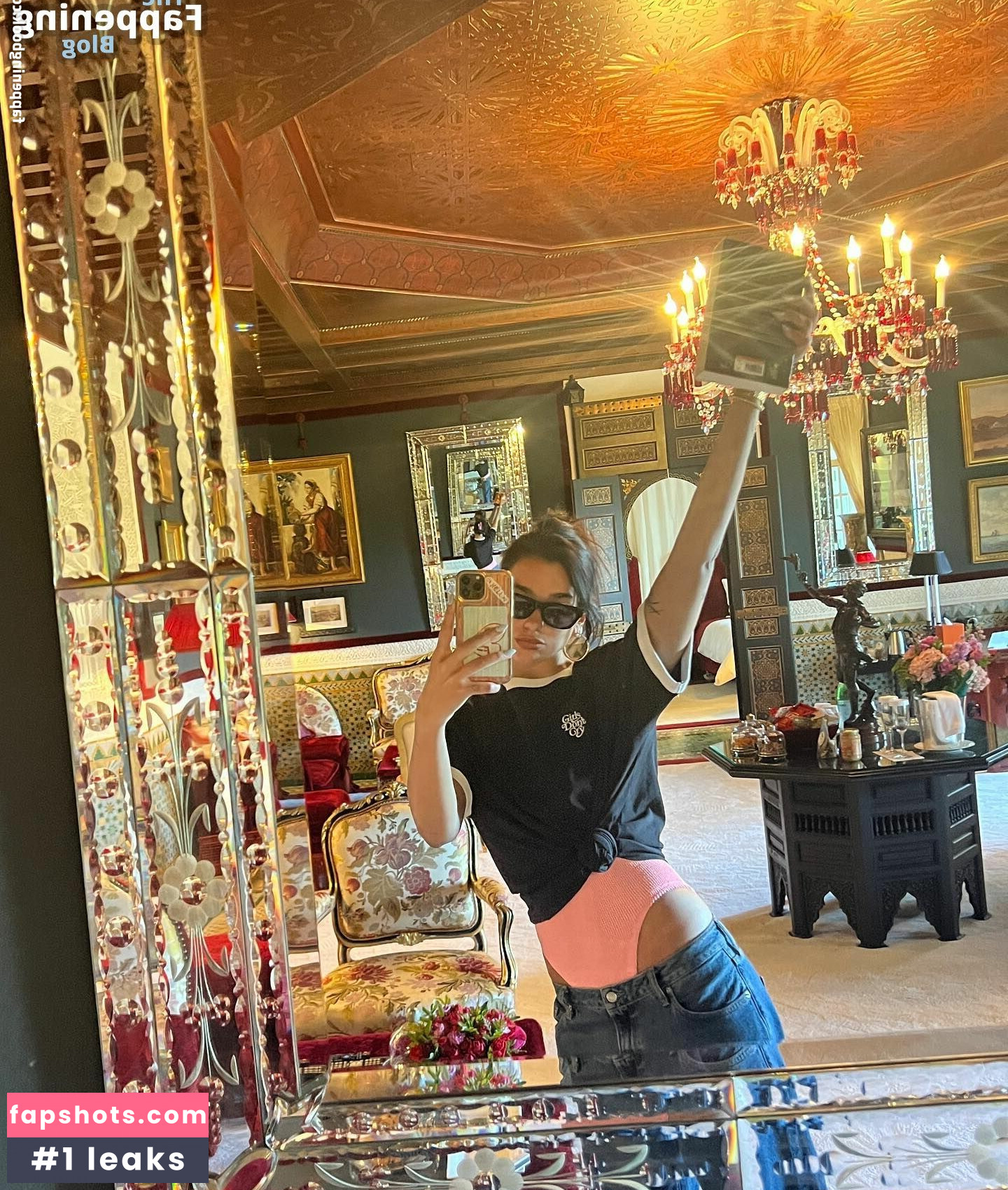 Dua Lipa gallery photo #3275