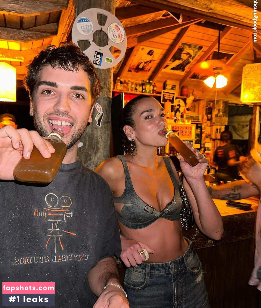 Dua Lipa gallery photo #3307