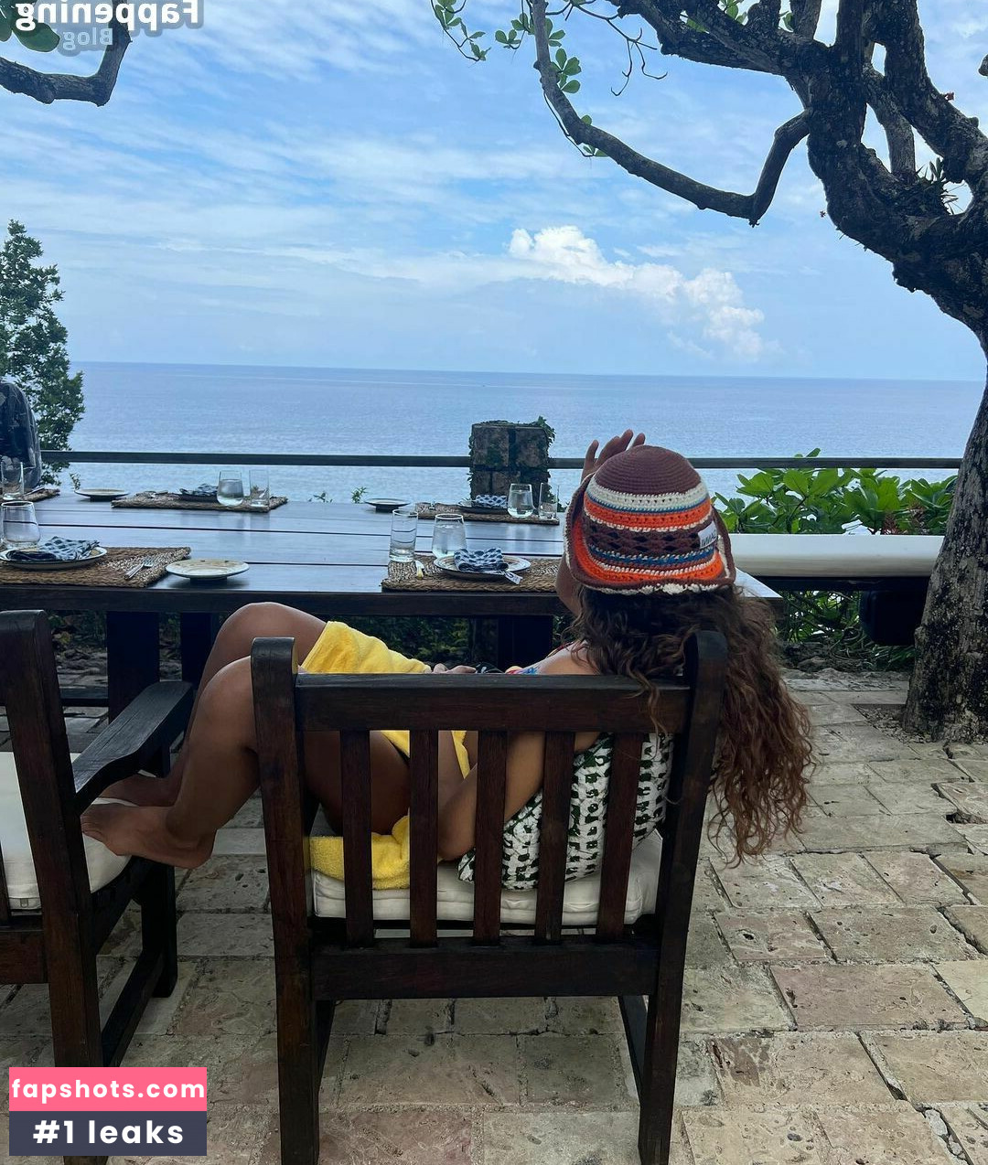 Dua Lipa gallery photo #3314