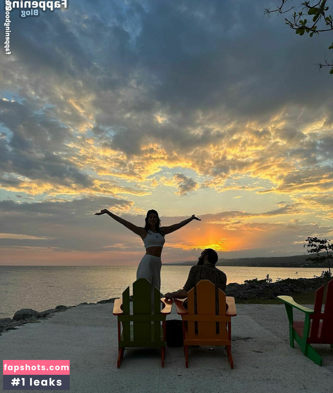 Dua Lipa gallery photo #3318