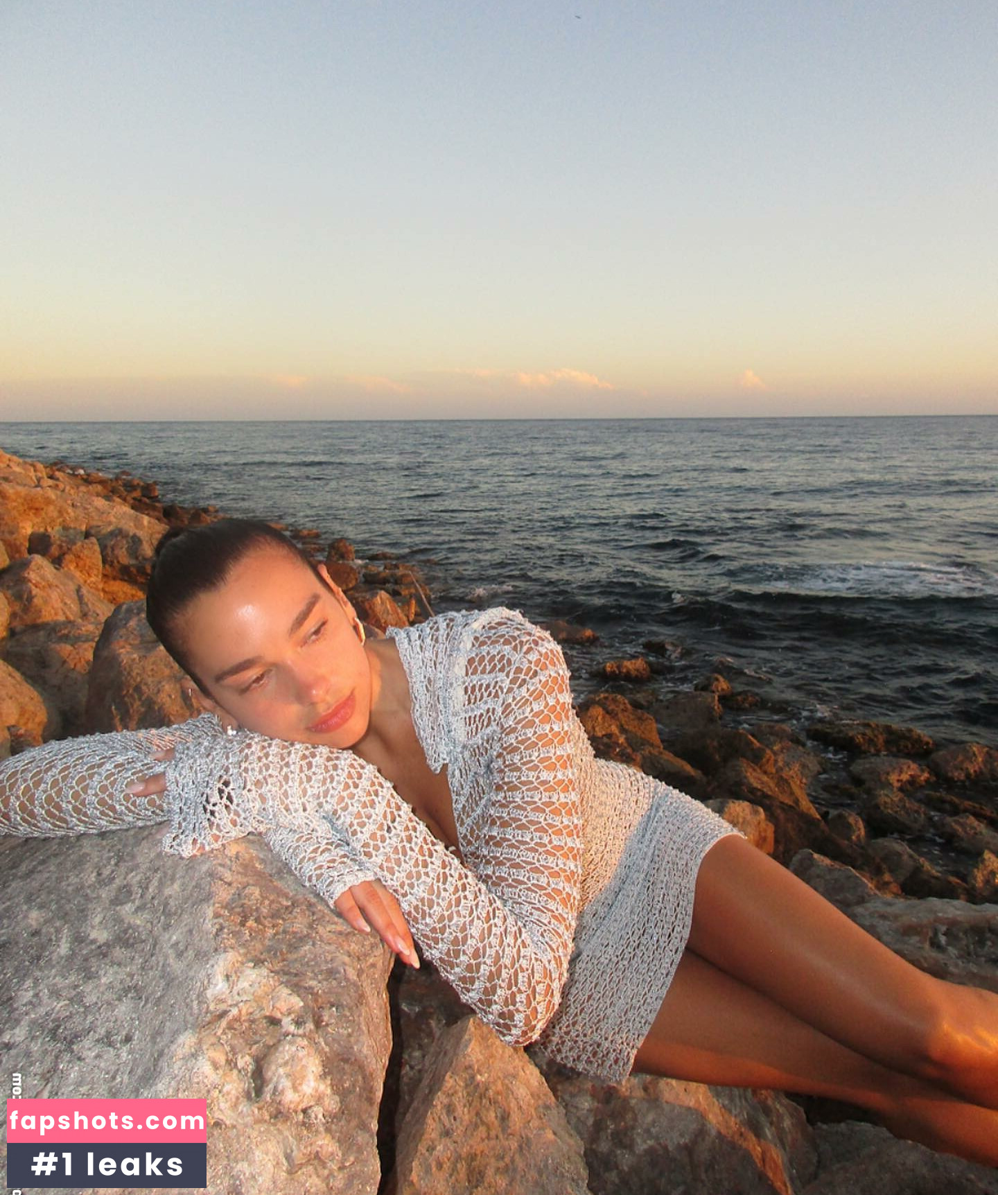 Dua Lipa gallery photo #3335