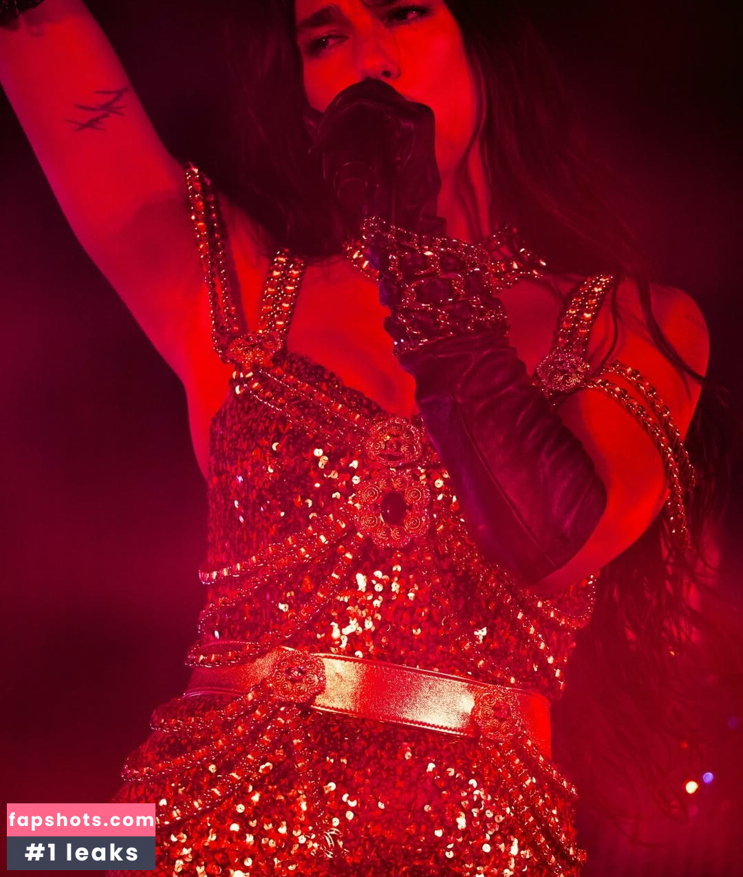 Dua Lipa gallery photo #35