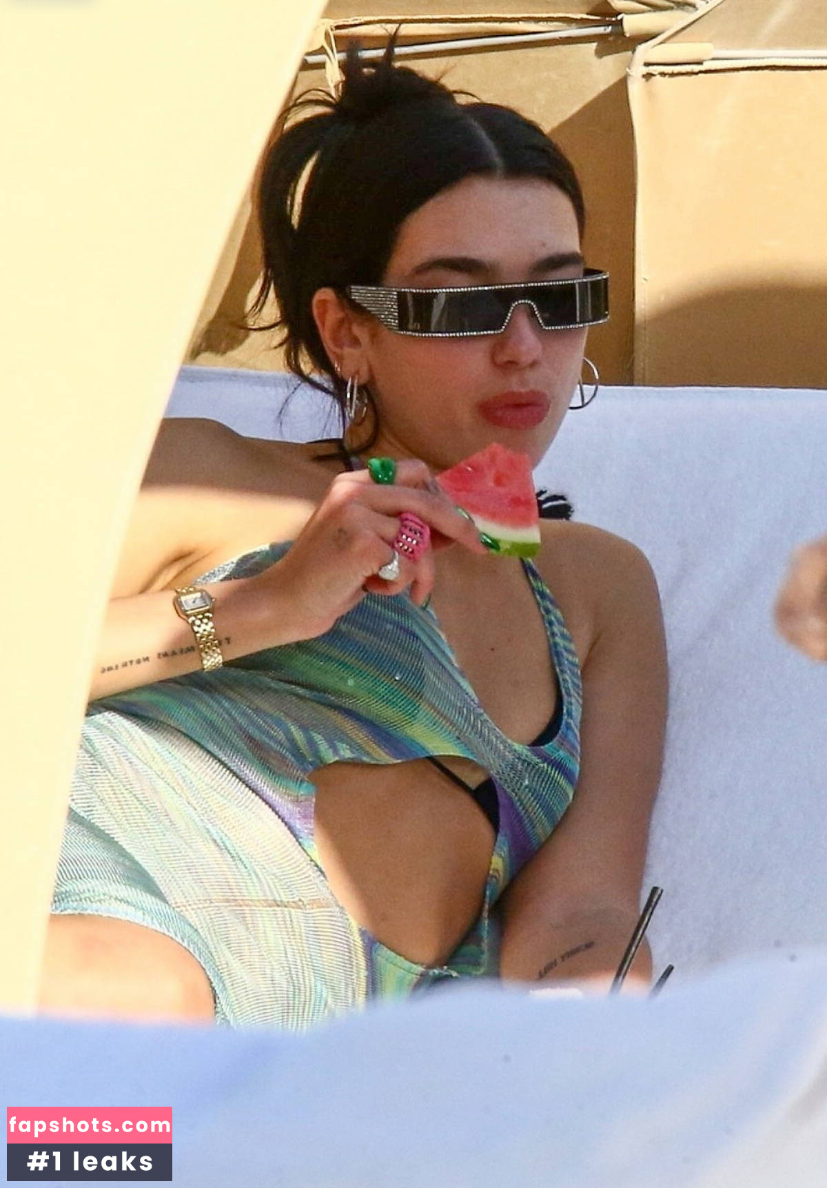 Dua Lipa gallery photo #351
