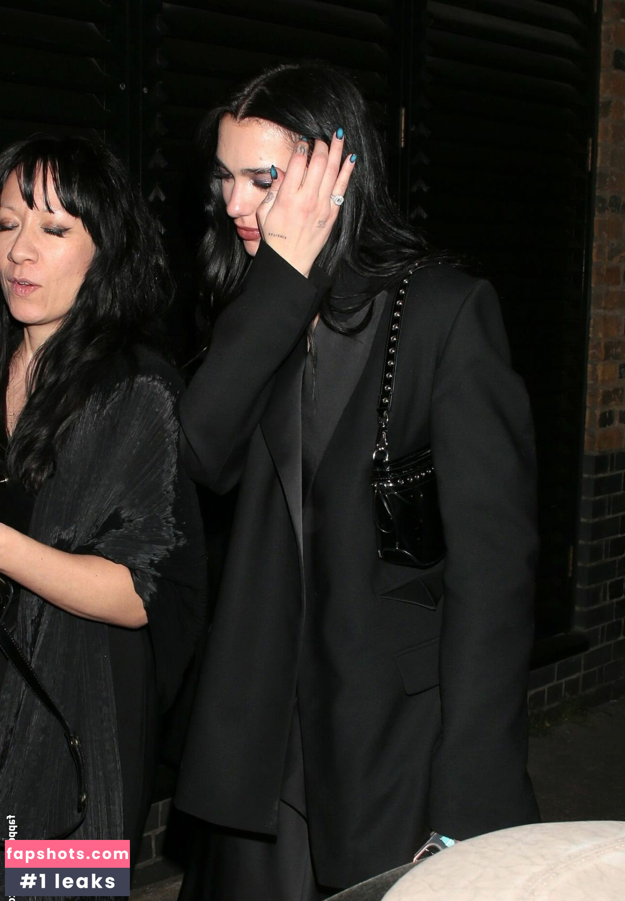 Dua Lipa gallery photo #3541