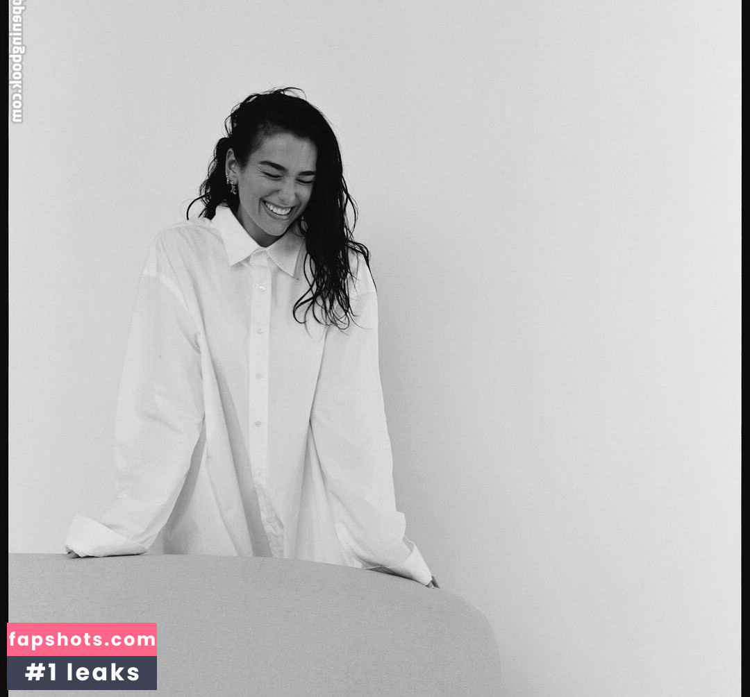 Dua Lipa gallery photo #3556