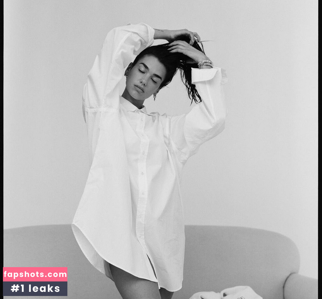 Dua Lipa gallery photo #3568