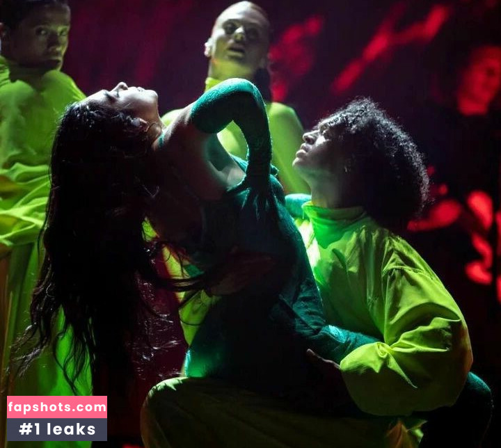 Dua Lipa gallery photo #3602