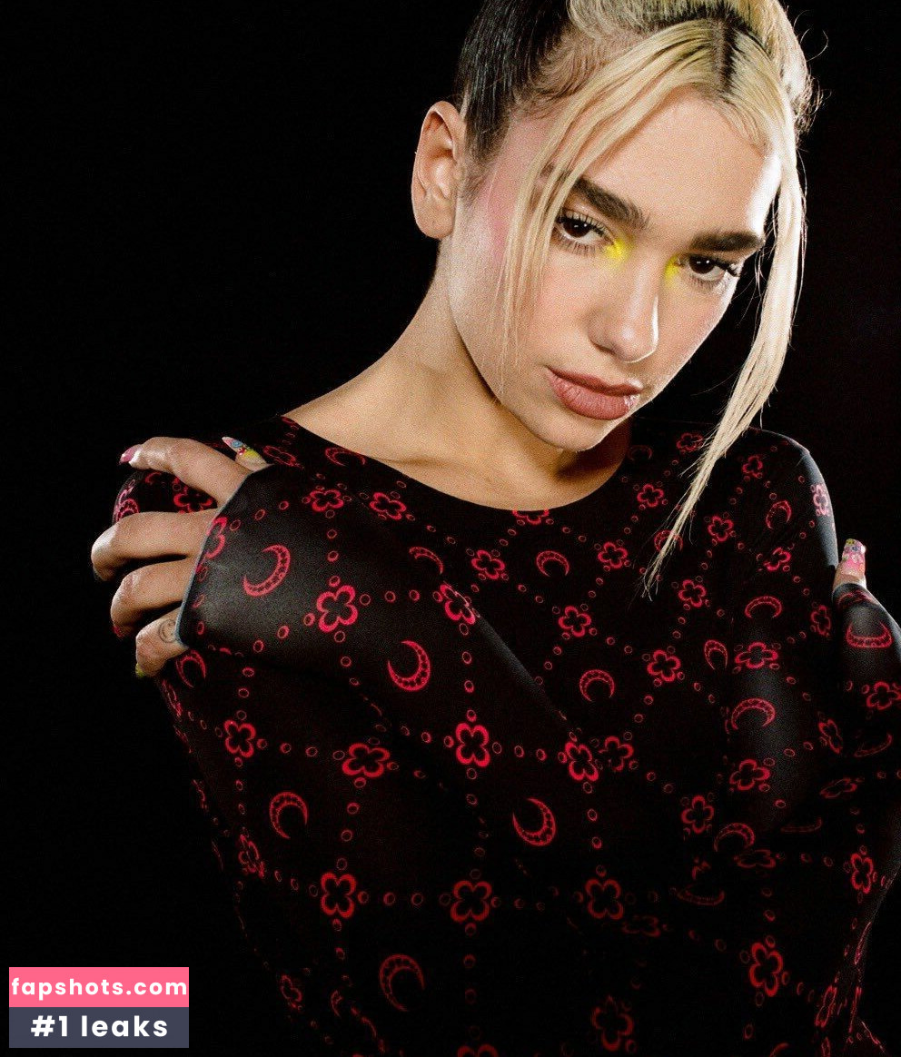 Dua Lipa gallery photo #3692