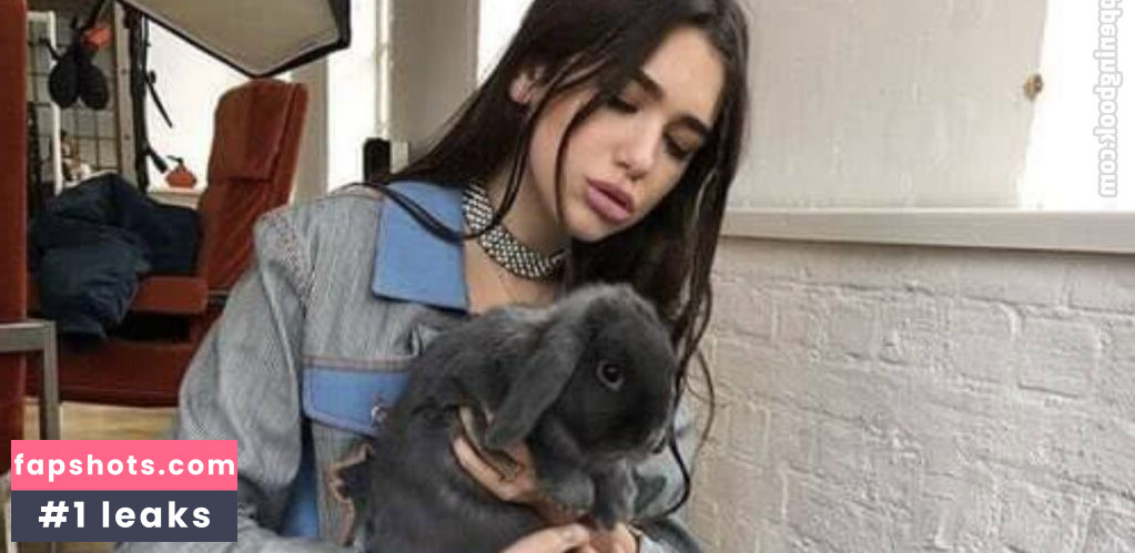 Dua Lipa gallery photo #3729