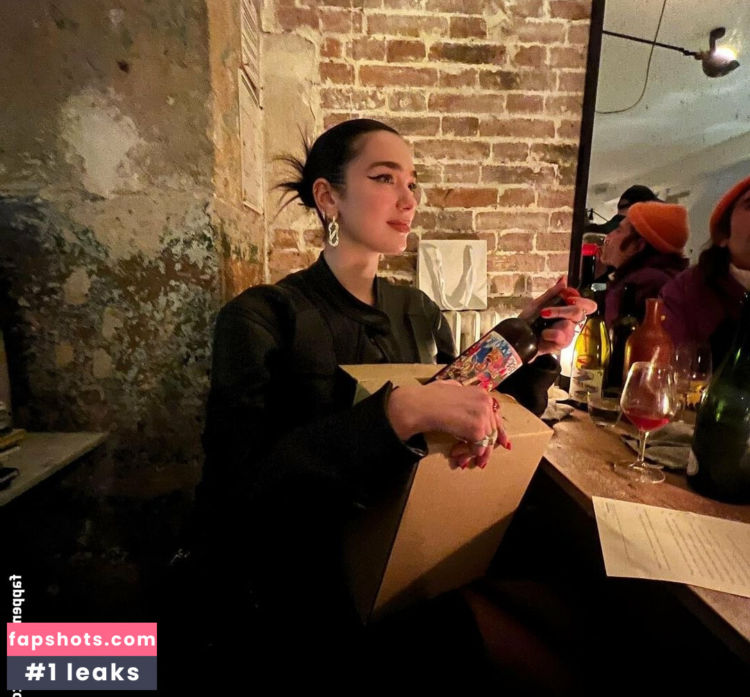 Dua Lipa gallery photo #3766
