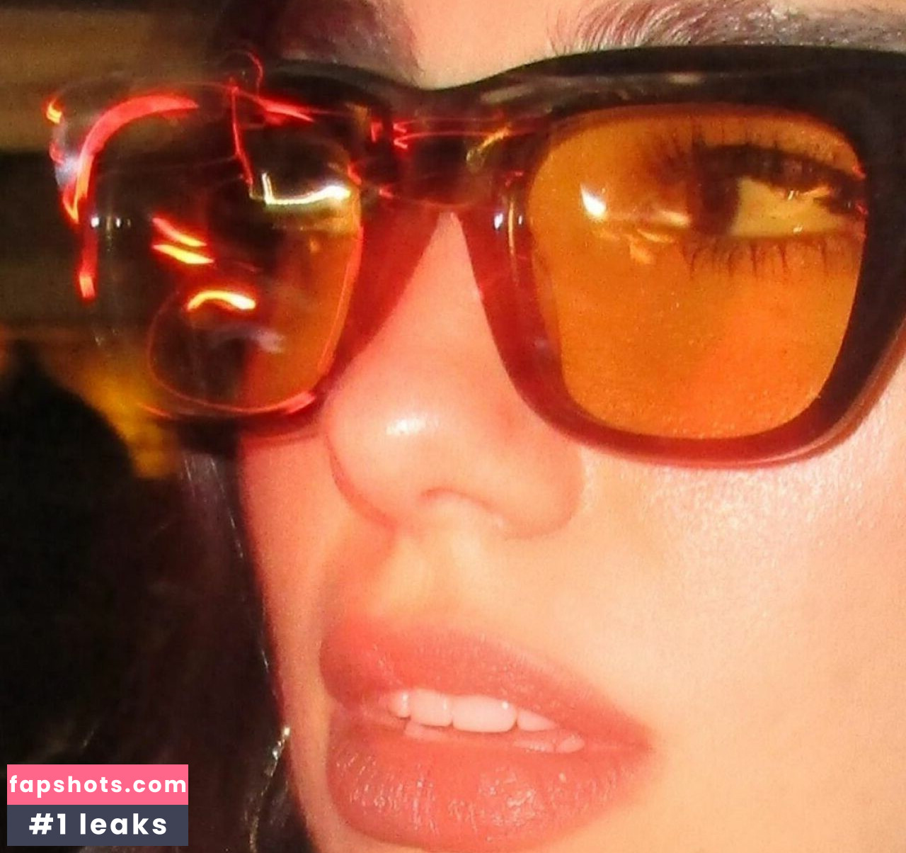 Dua Lipa gallery photo #3784