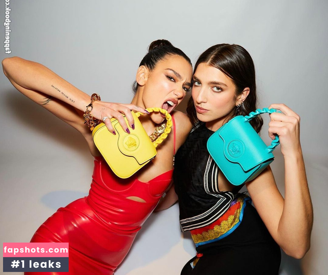 Dua Lipa gallery photo #3876