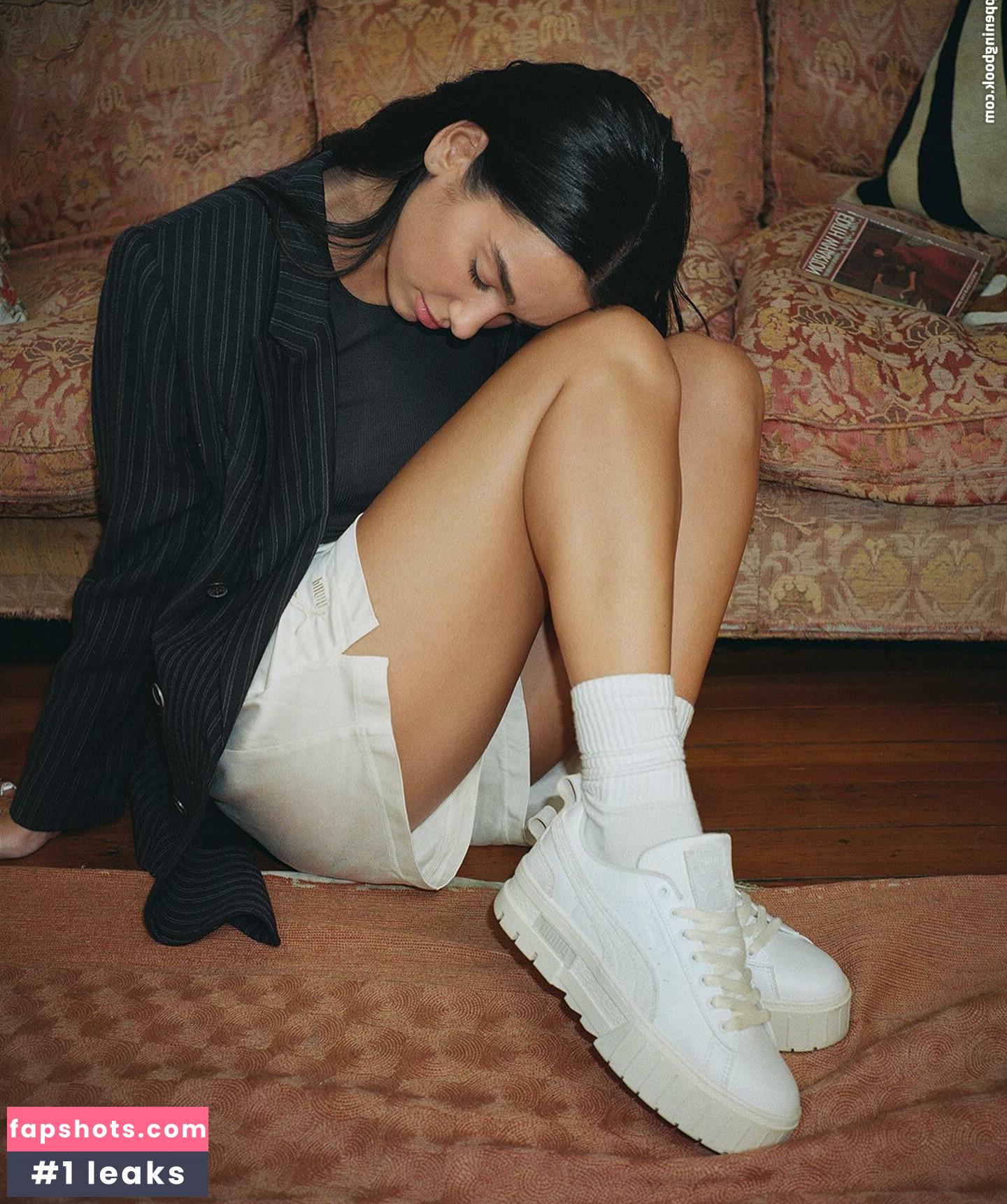 Dua Lipa gallery photo #3883