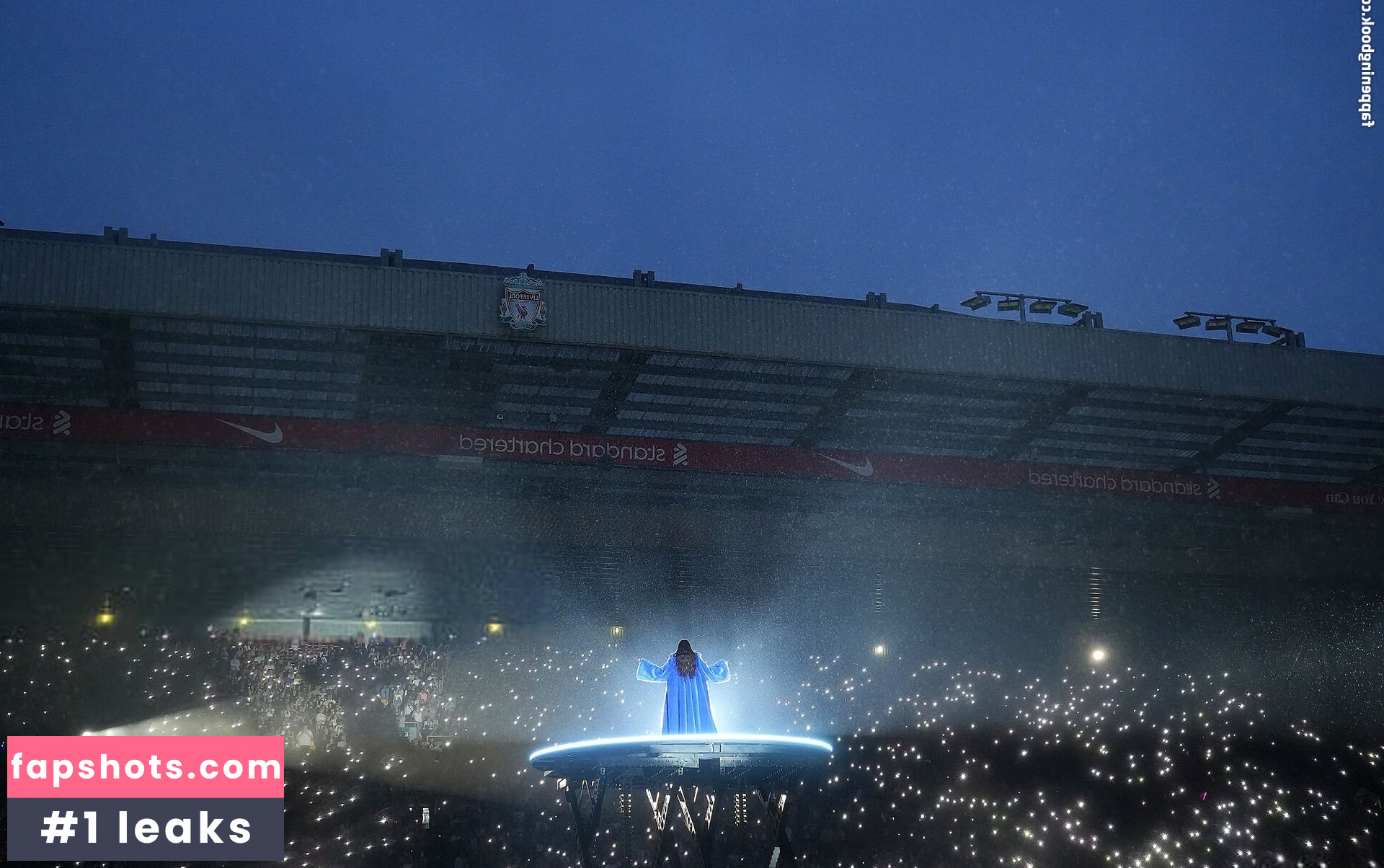 Dua Lipa gallery photo #391