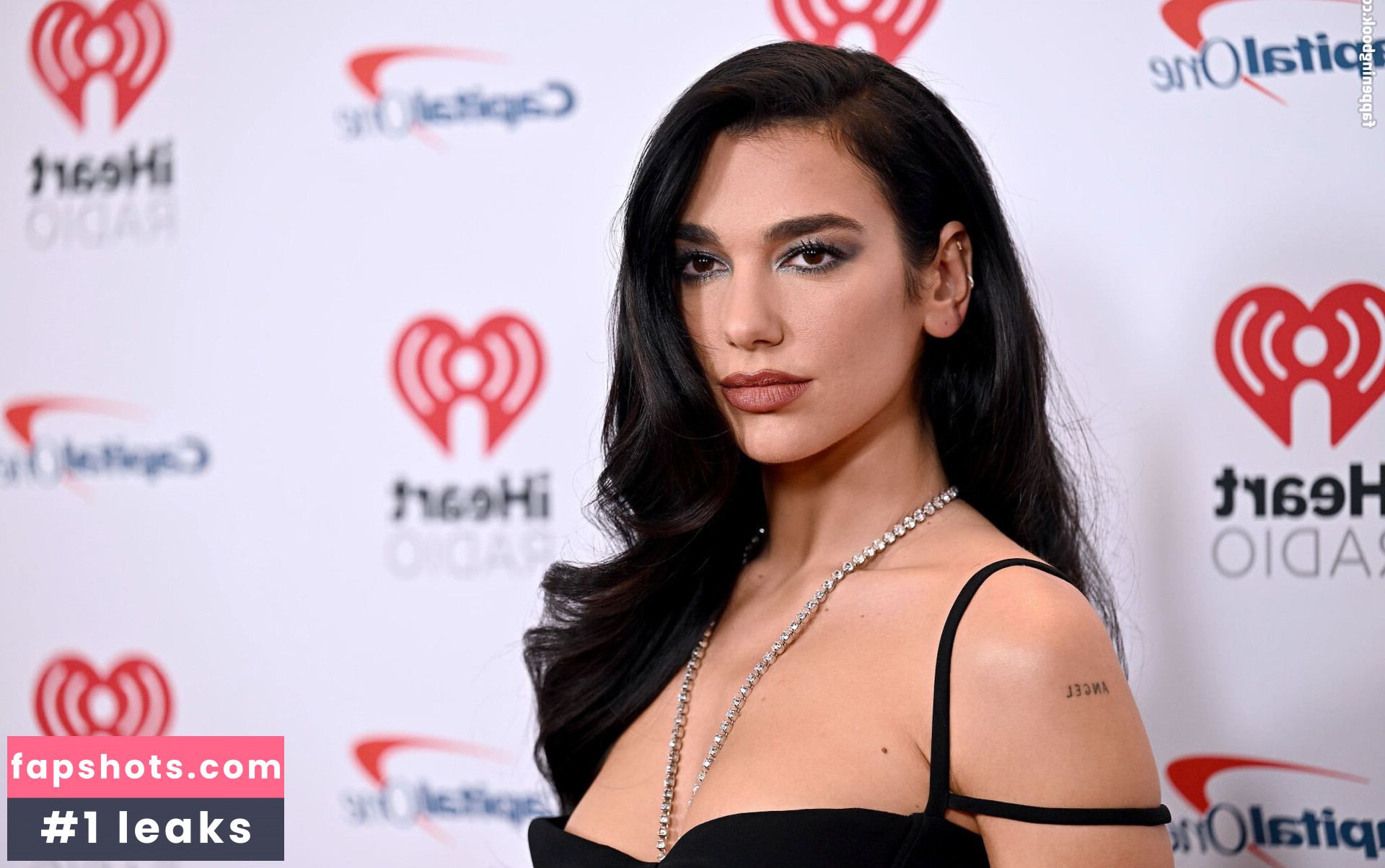 Dua Lipa gallery photo #3921