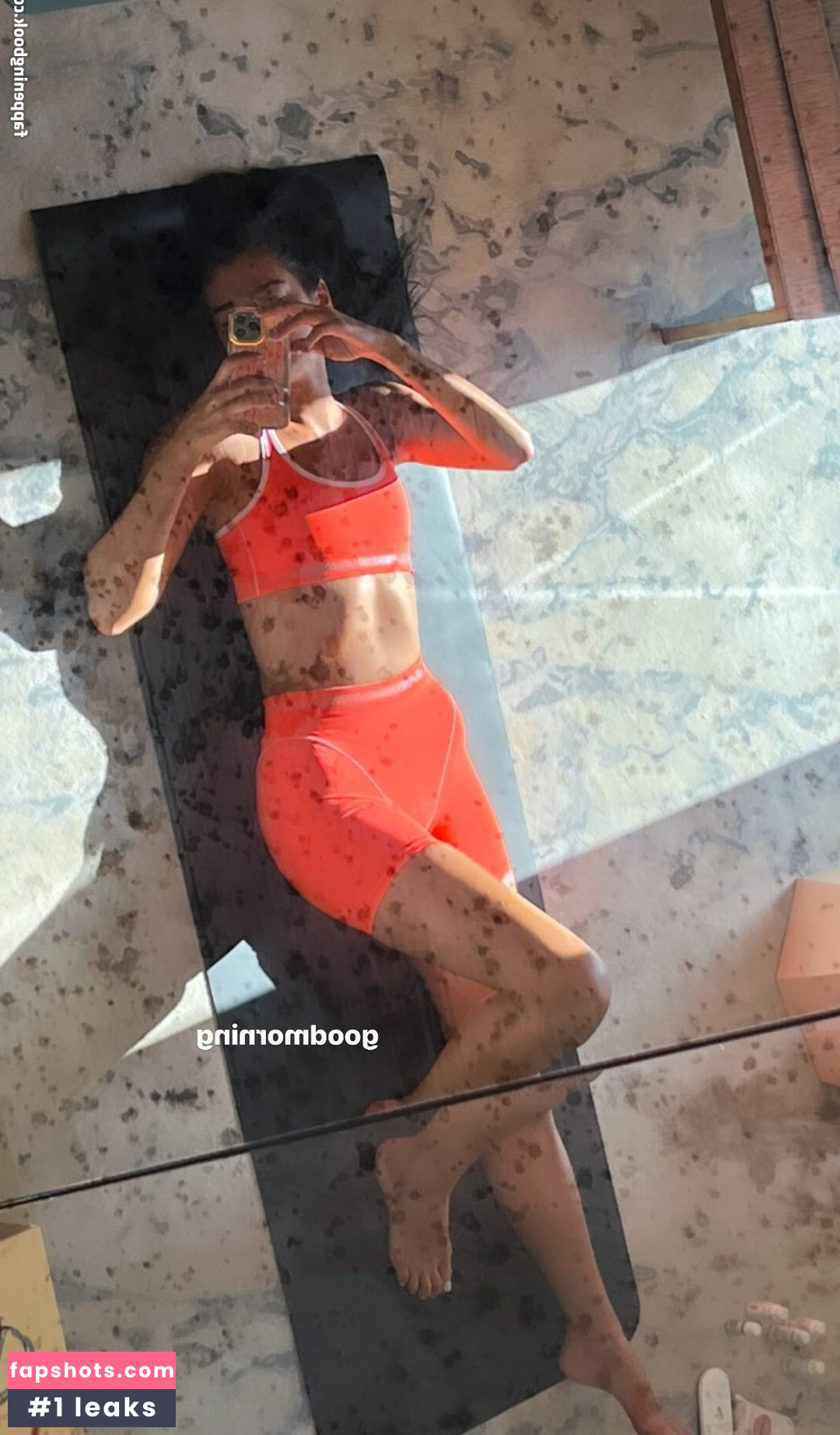 Dua Lipa gallery photo #3942