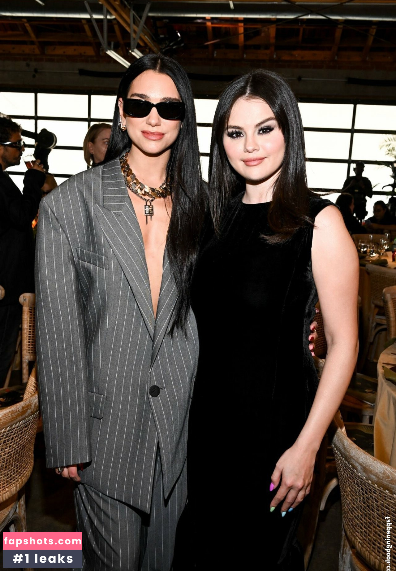 Dua Lipa gallery photo #3957