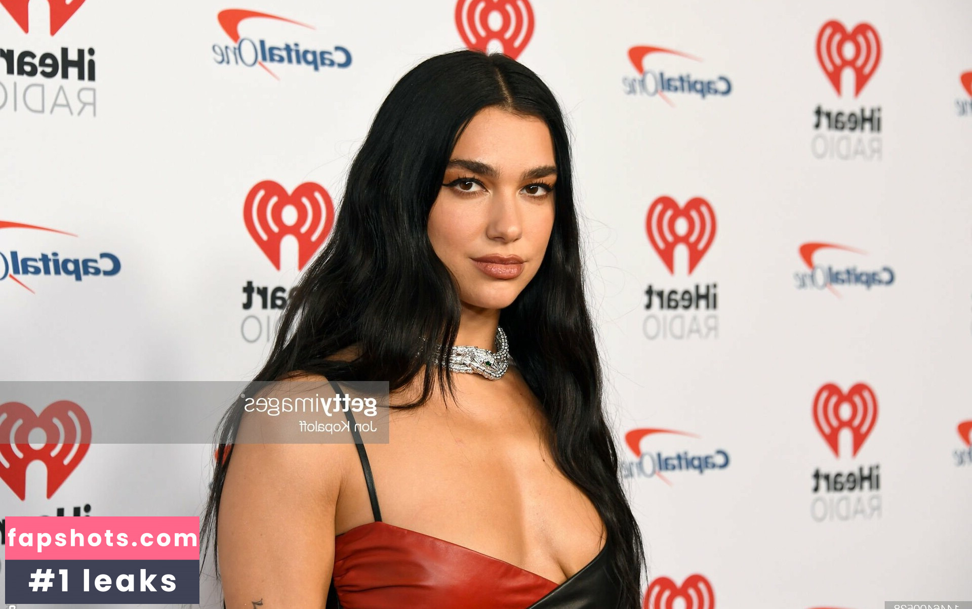 Dua Lipa gallery photo #3973