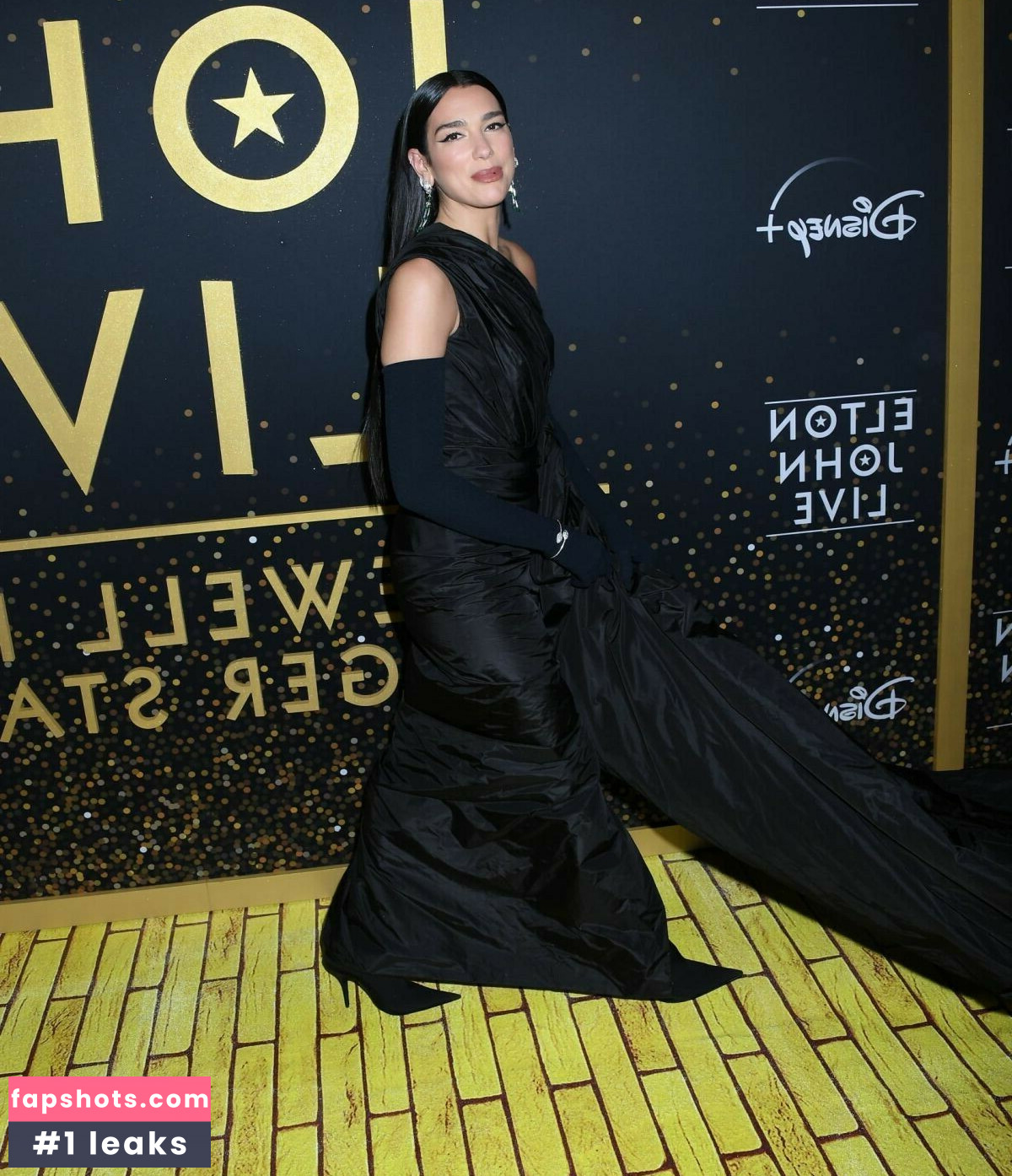 Dua Lipa gallery photo #3983