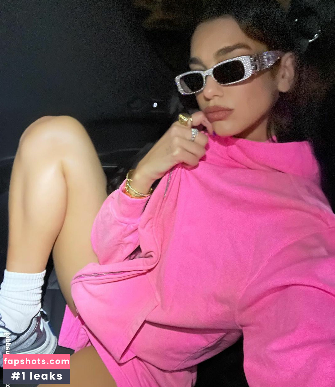 Dua Lipa gallery photo #3992