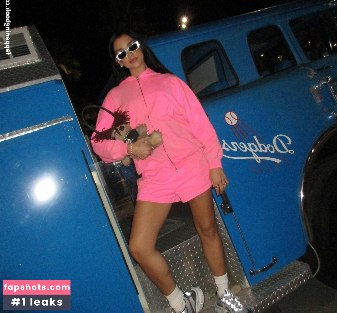 Dua Lipa gallery photo #3999