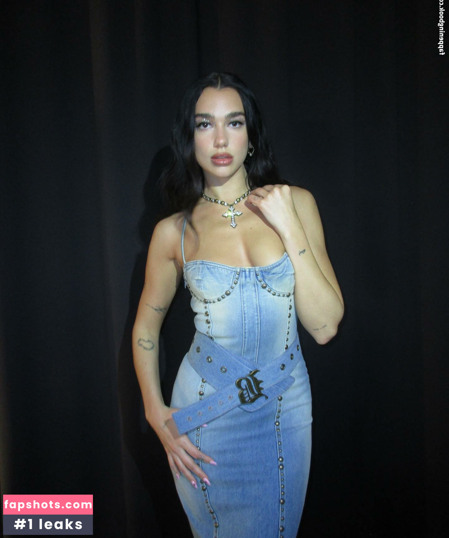 Dua Lipa gallery photo #4007