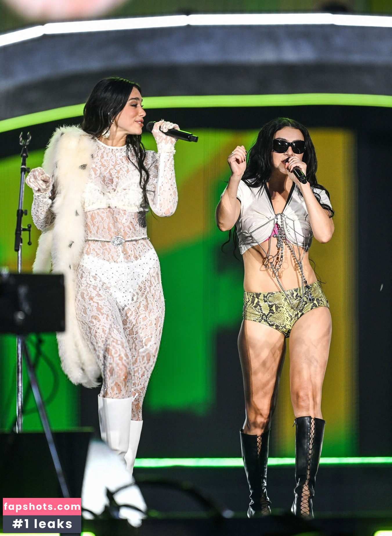 Dua Lipa gallery photo #403