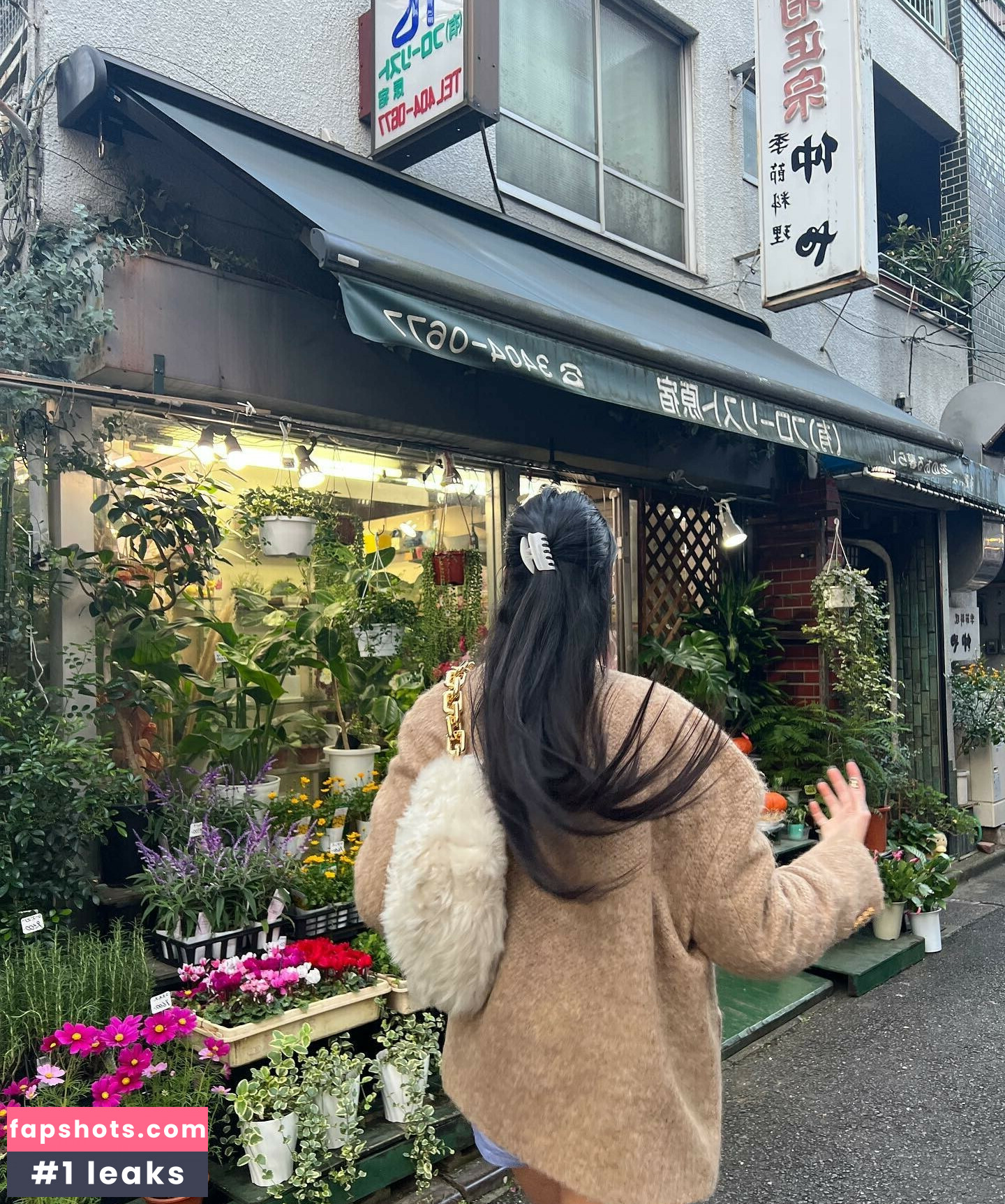 Dua Lipa gallery photo #4055