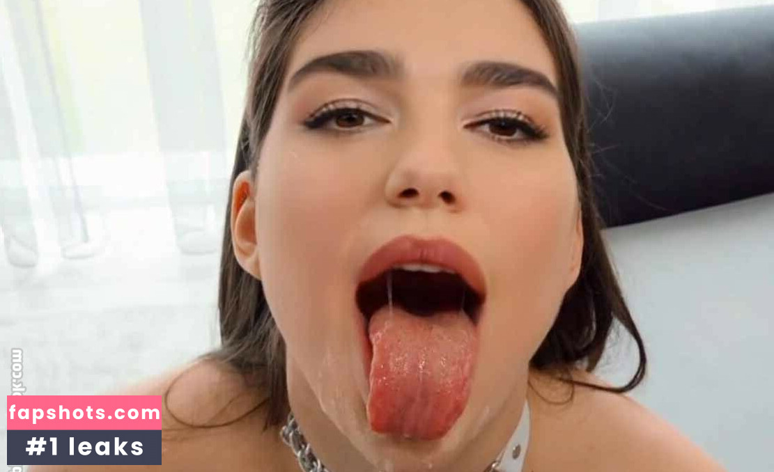 Dua Lipa gallery photo #4111
