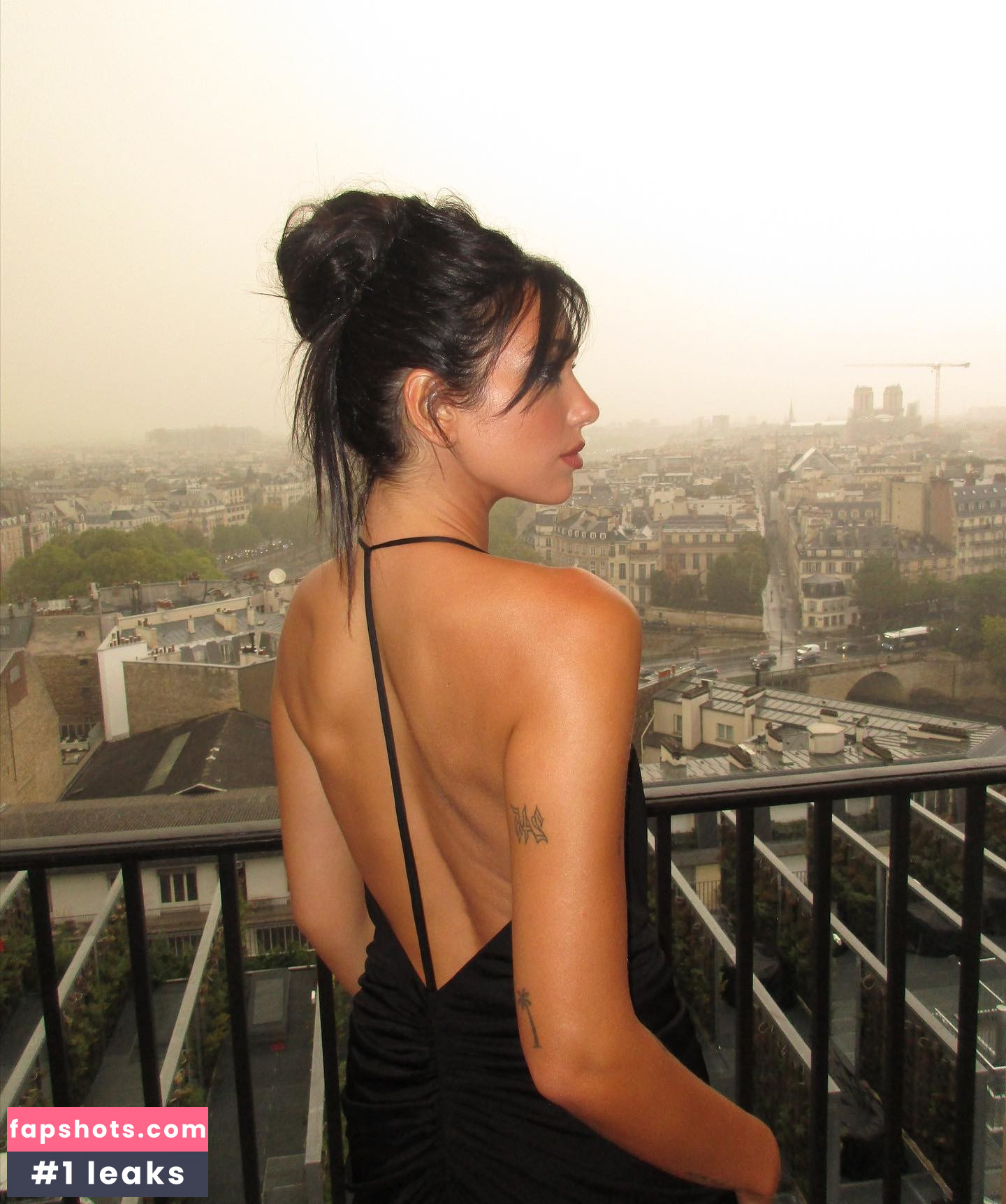 Dua Lipa gallery photo #4226