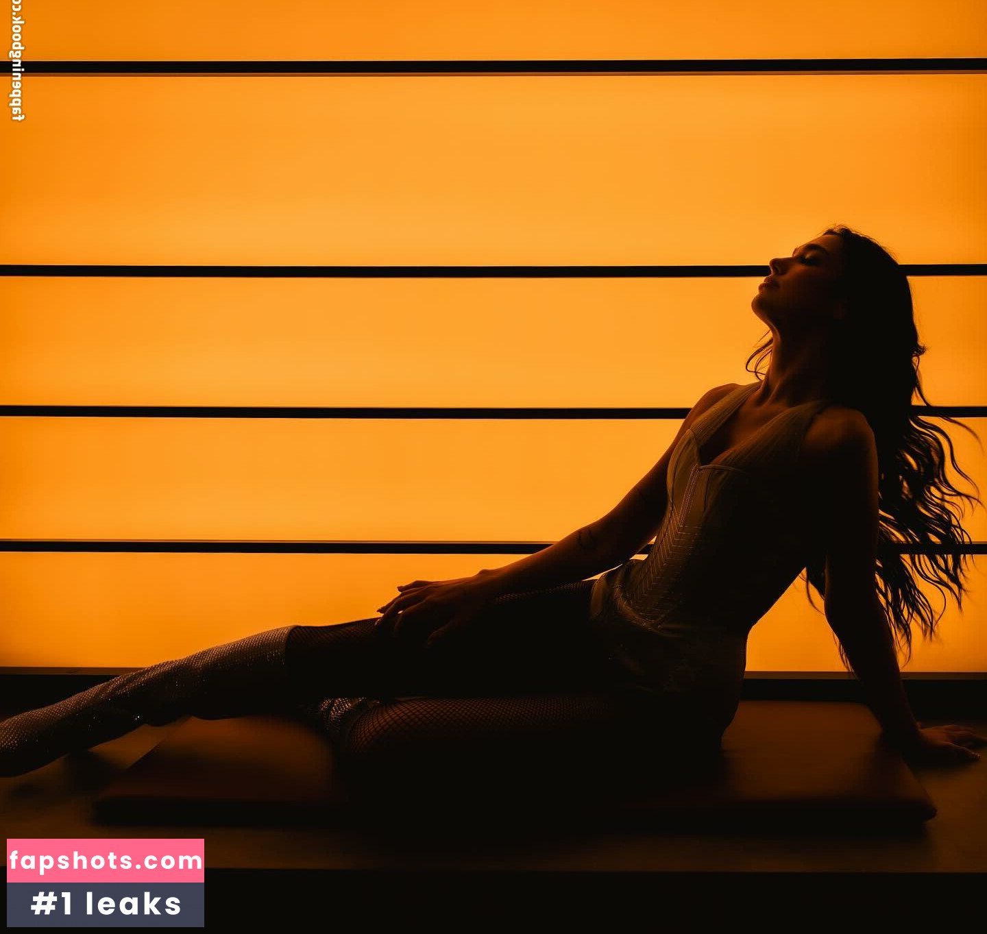 Dua Lipa gallery photo #424