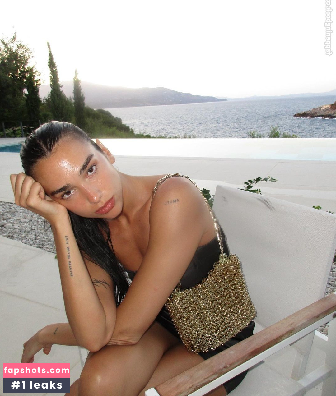 Dua Lipa gallery photo #4246