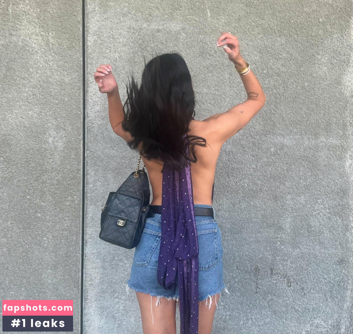 Dua Lipa gallery photo #426