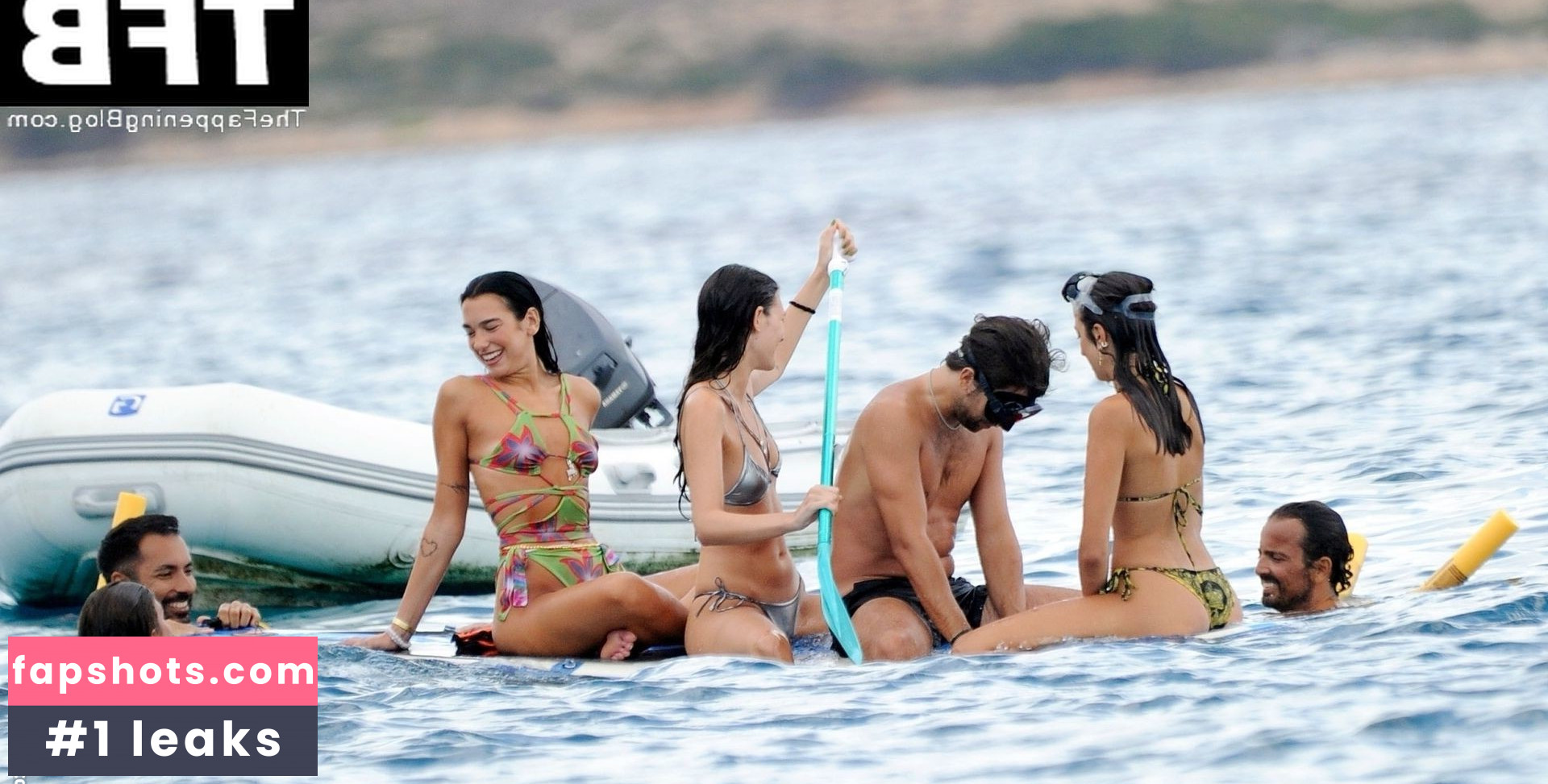 Dua Lipa gallery photo #4294