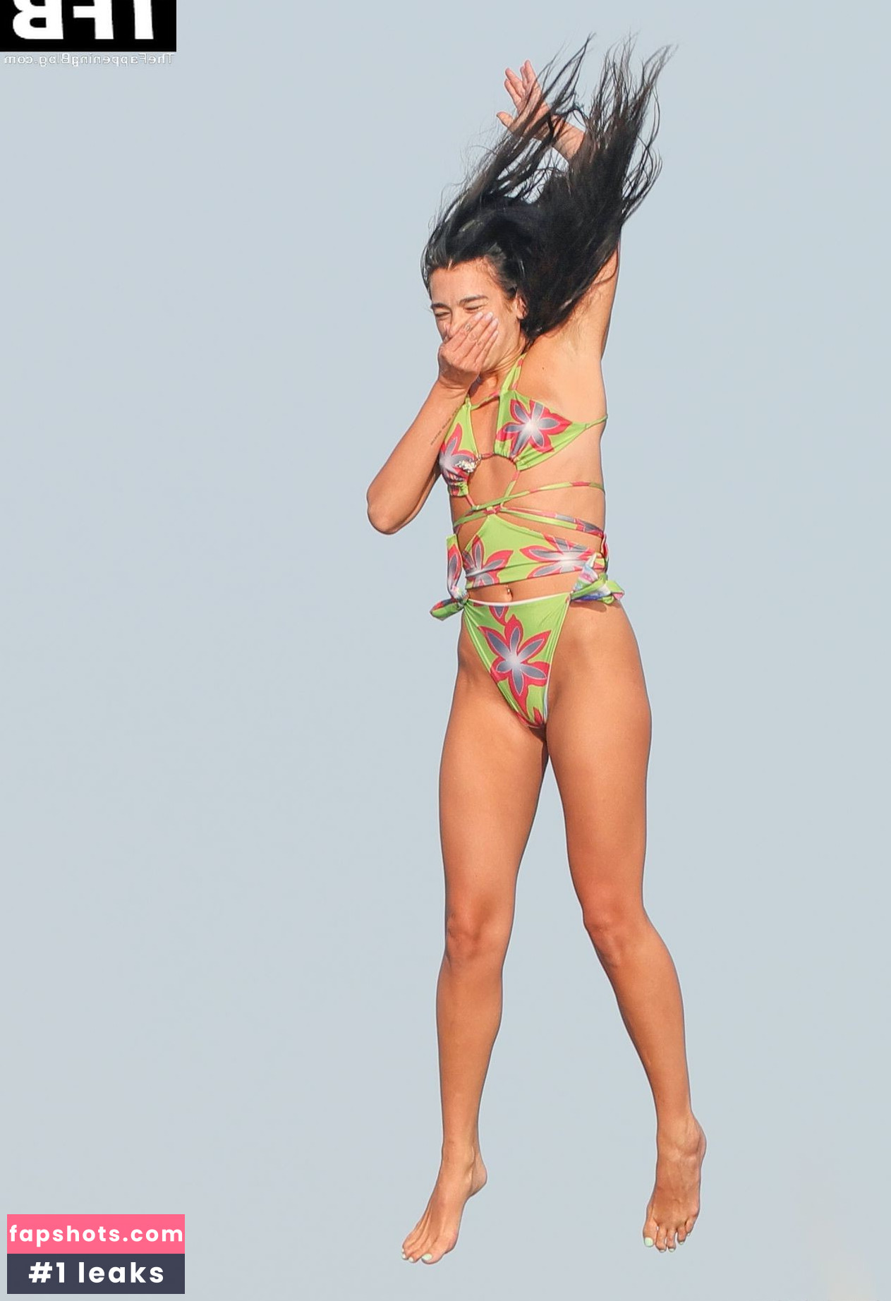 Dua Lipa gallery photo #4349