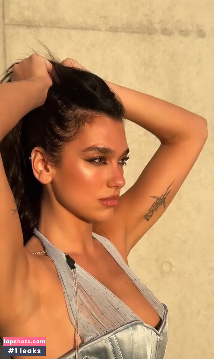 Dua Lipa gallery photo #436