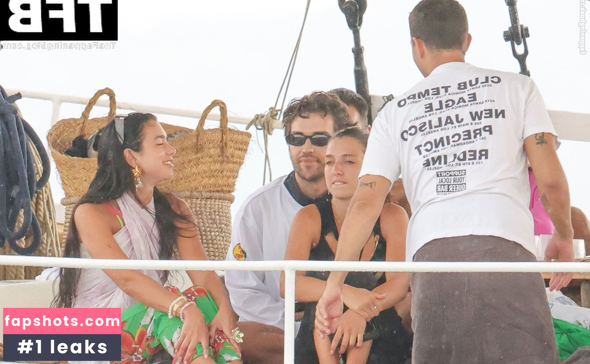 Dua Lipa gallery photo #4368