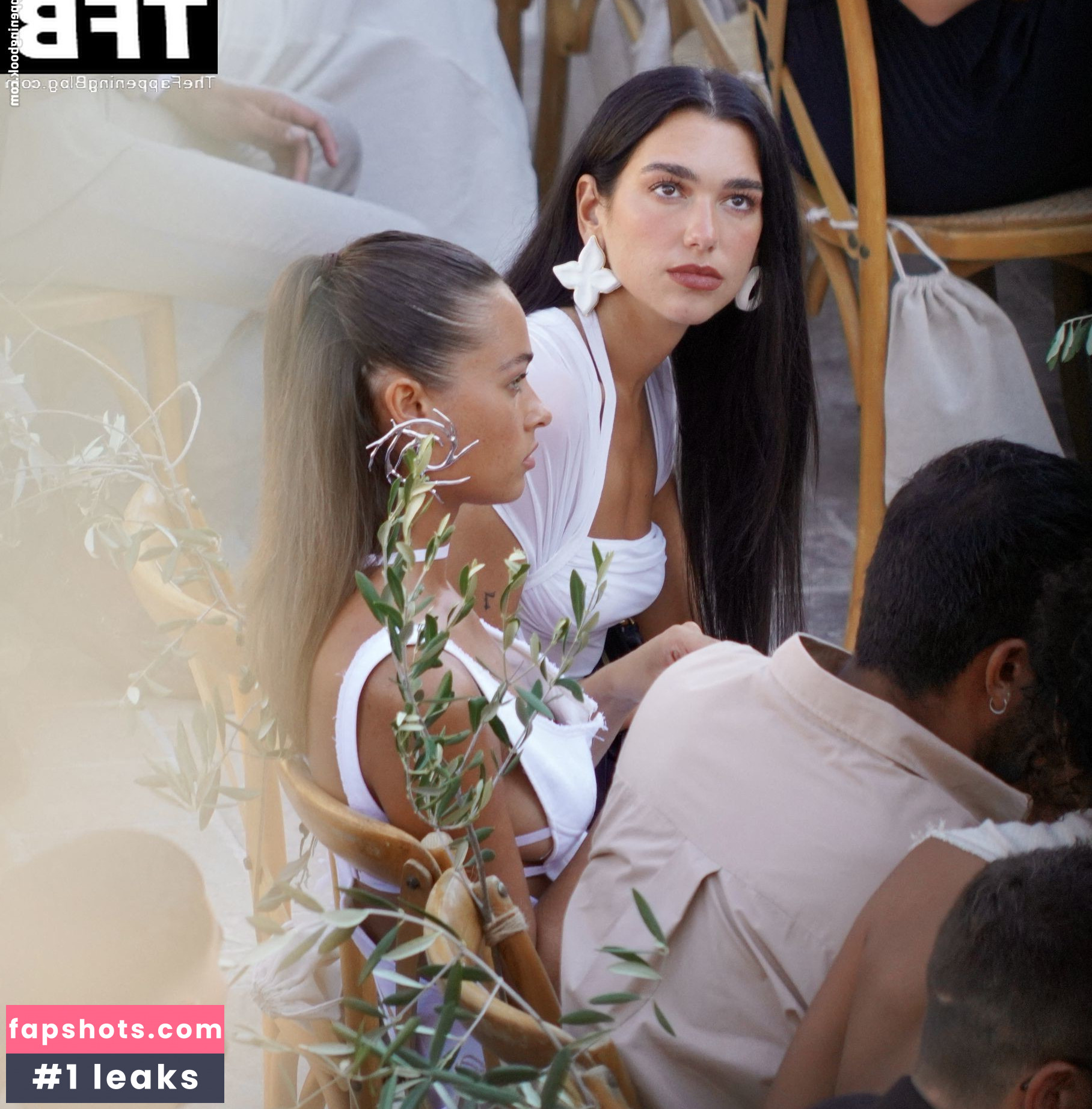 Dua Lipa gallery photo #4435