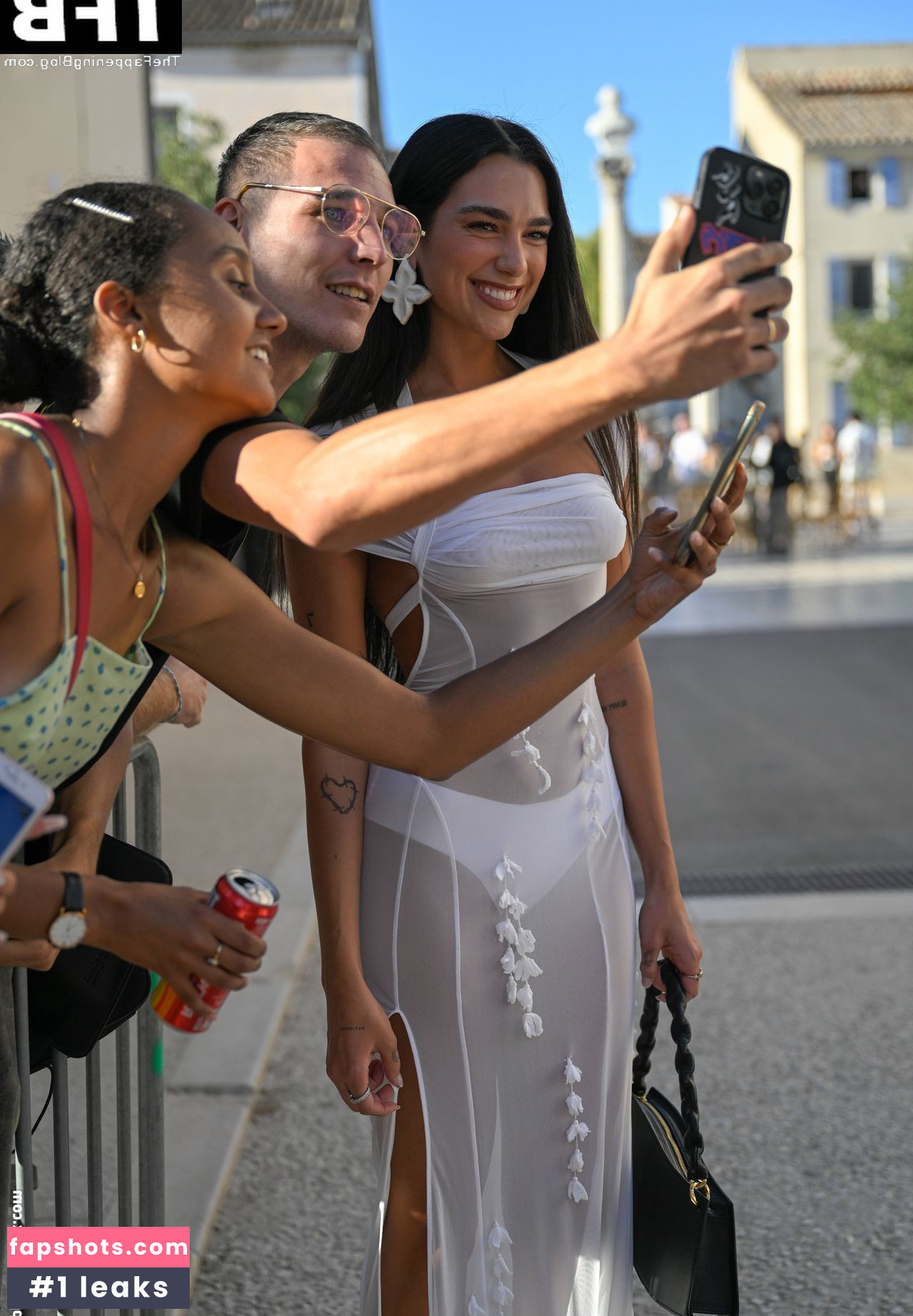 Dua Lipa gallery photo #4465