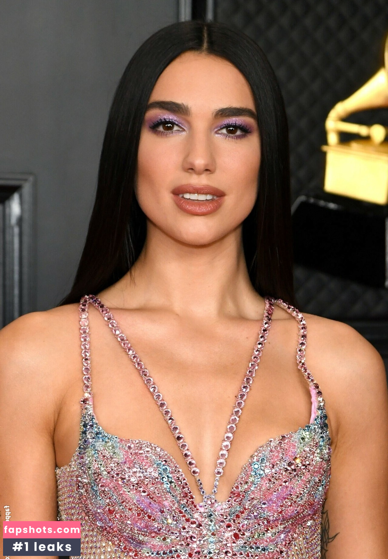 Dua Lipa gallery photo #4531