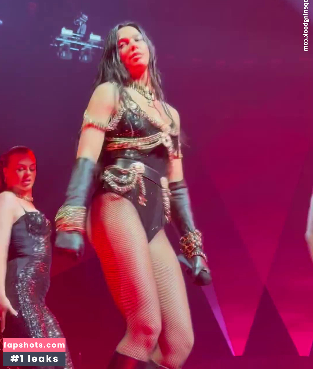 Dua Lipa gallery photo #456