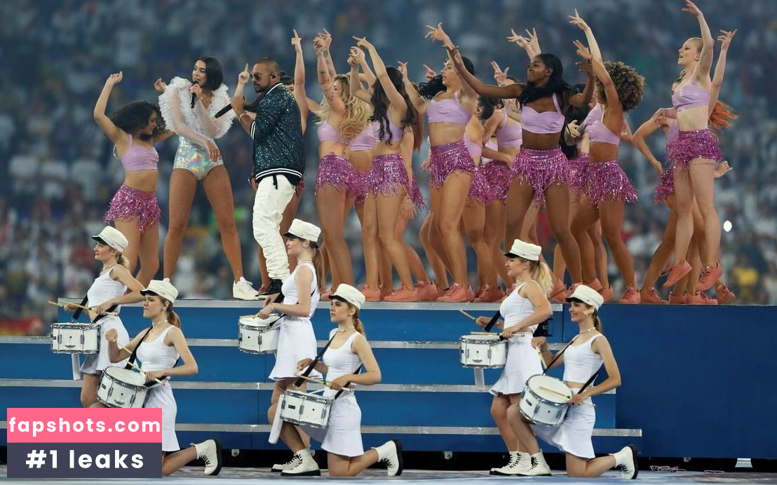 Dua Lipa gallery photo #4563