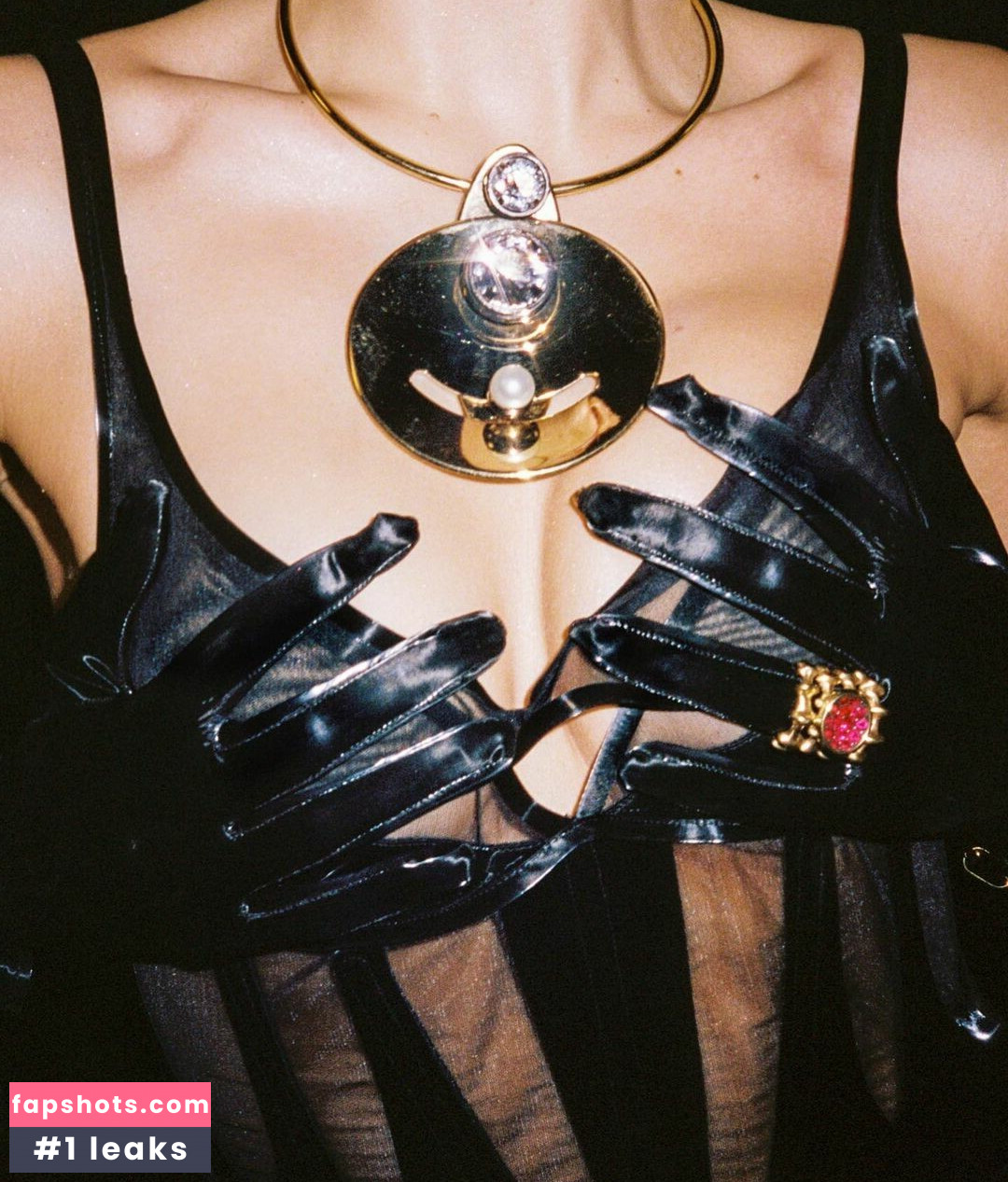 Dua Lipa gallery photo #4564