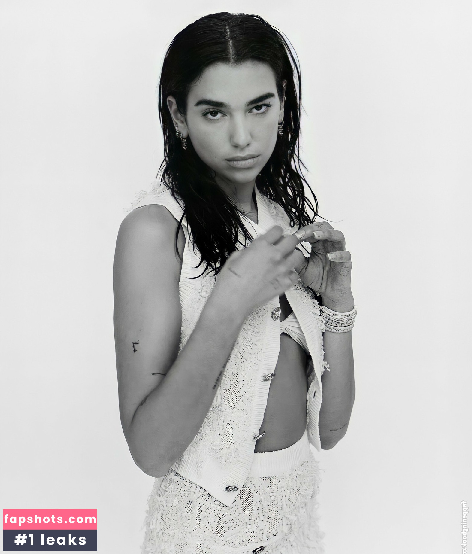 Dua Lipa gallery photo #4576
