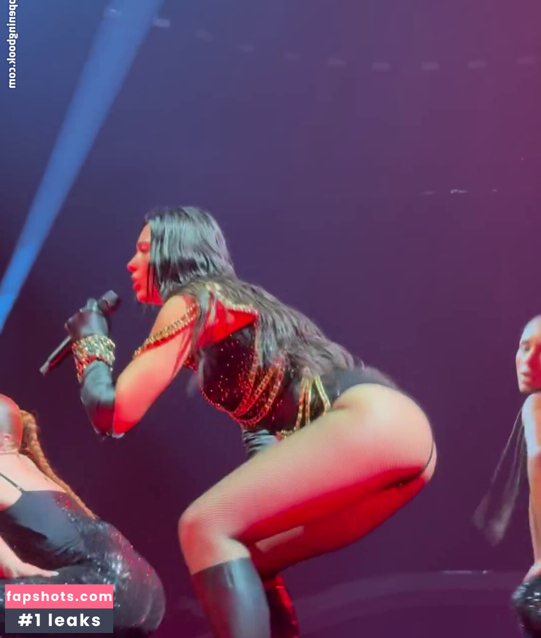 Dua Lipa gallery photo #459