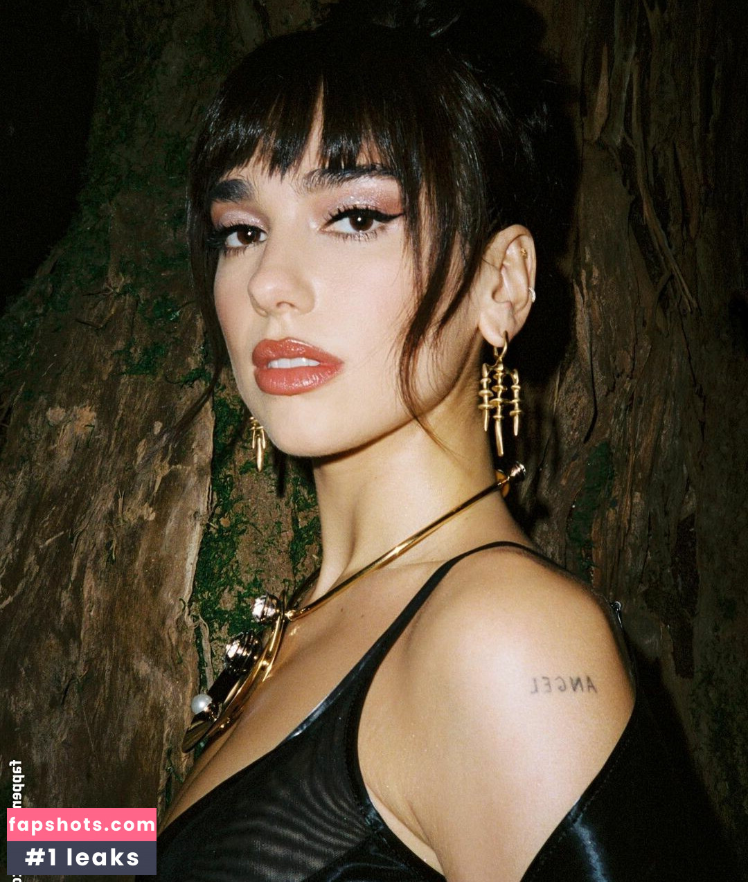 Dua Lipa gallery photo #4582